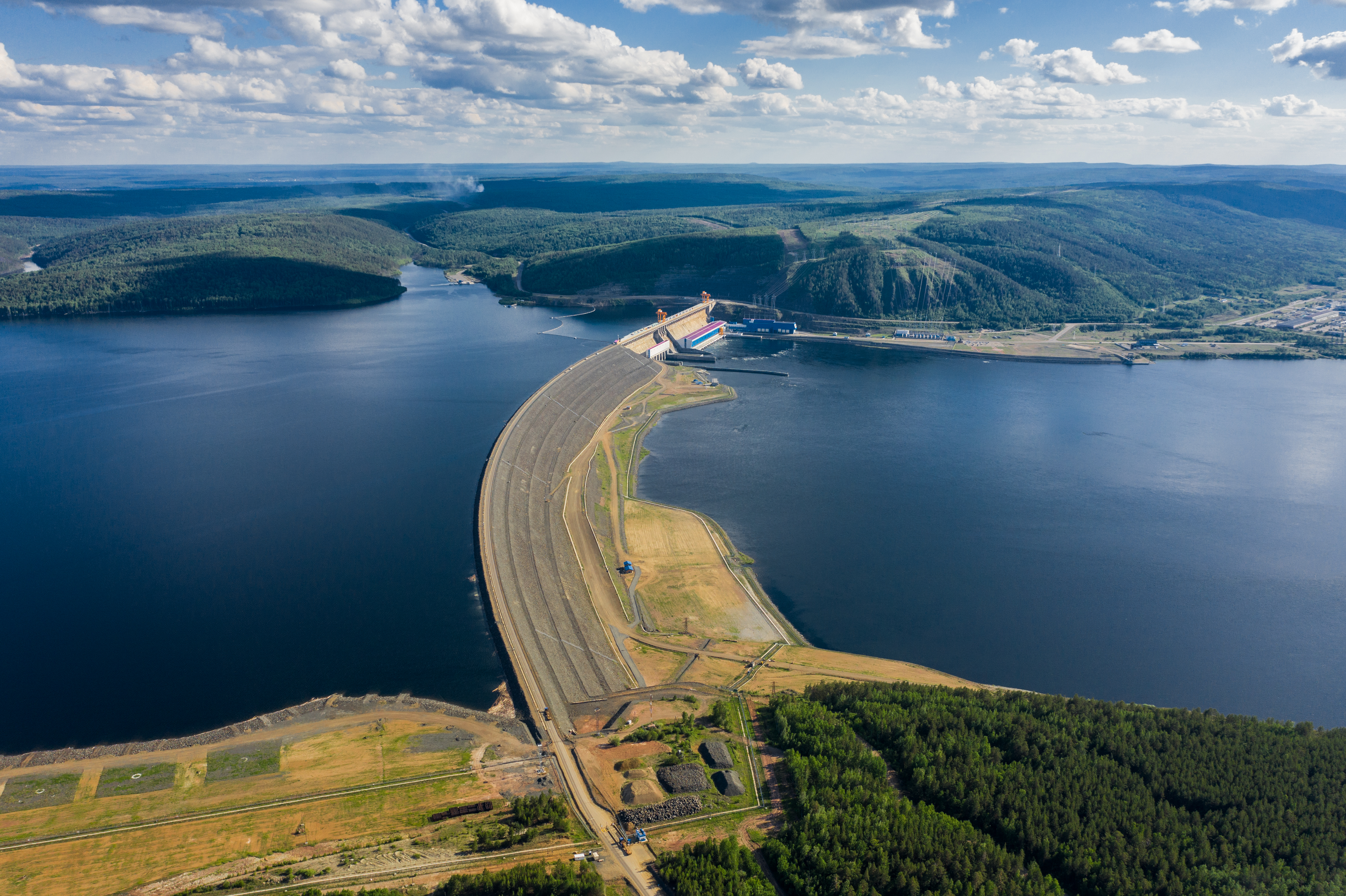 В мае Богучанская ГЭС установила рекорд по выработке электроэнергии