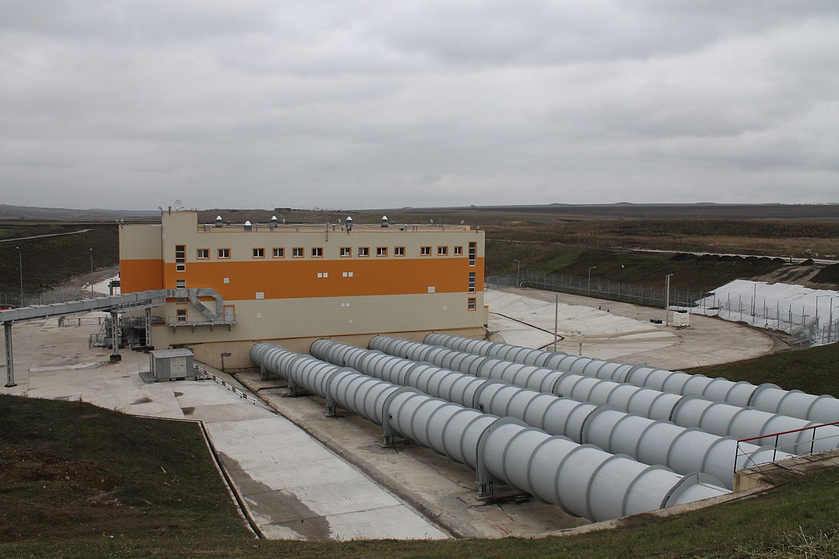 На Егорлыкской ГЭС-2 Каскада Кубанских ГЭС (филиал РусГидро) после капремонта ввели в работу гидроагрегат № 2