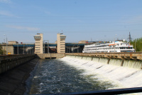 Межшлюзовая ГЭС